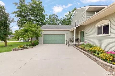 Exterior - 8070 Wadding, Onsted, MI 49265 photo 3 of 17