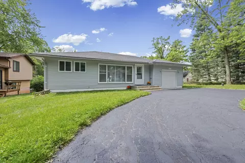 6777 Dandison, West Bloomfield, MI 48324