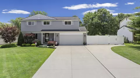 48064 Mallard, New Baltimore, MI 48047