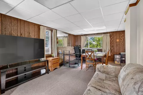 Living - 1966 Phillips, Holt, MI 48842 photo 2 of 2