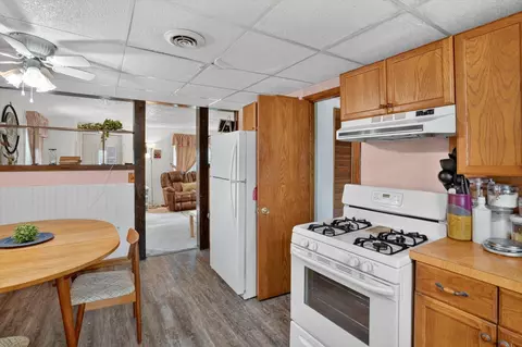 Entry Way - 1966 Phillips, Holt, MI 48842 photo 1 of 1