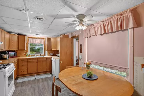 Kitchen - 1966 Phillips, Holt, MI 48842 photo 1 of 3