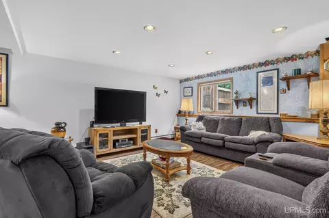 5451 Lakeshore, Eagle River, MI 49950 photo 57