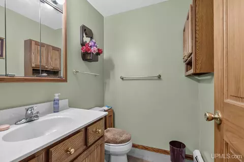 5451 Lakeshore, Eagle River, MI 49950 photo 59