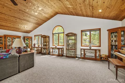 5451 Lakeshore, Eagle River, MI 49950 photo 31