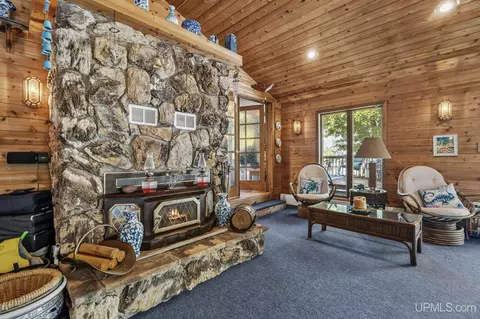 5451 Lakeshore, Eagle River, MI 49950 photo 23