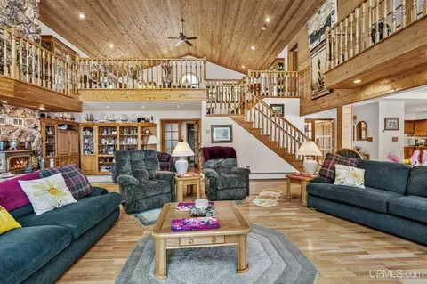 5451 Lakeshore, Eagle River, MI 49950 photo 18
