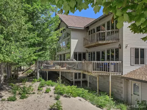 5451 Lakeshore, Eagle River, MI 49950 photo 2