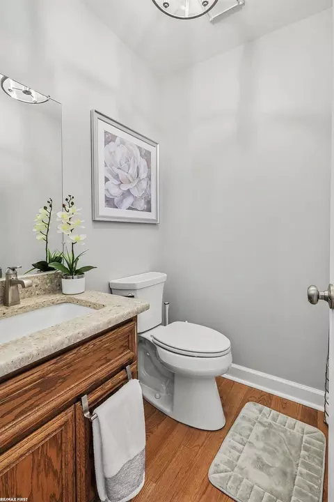 Bath - 48103 Greenbriar, Macomb, MI 48044 photo 1 of 4