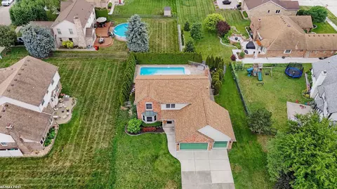 View/Area - 48103 Greenbriar, Macomb, MI 48044 photo 1 of 4