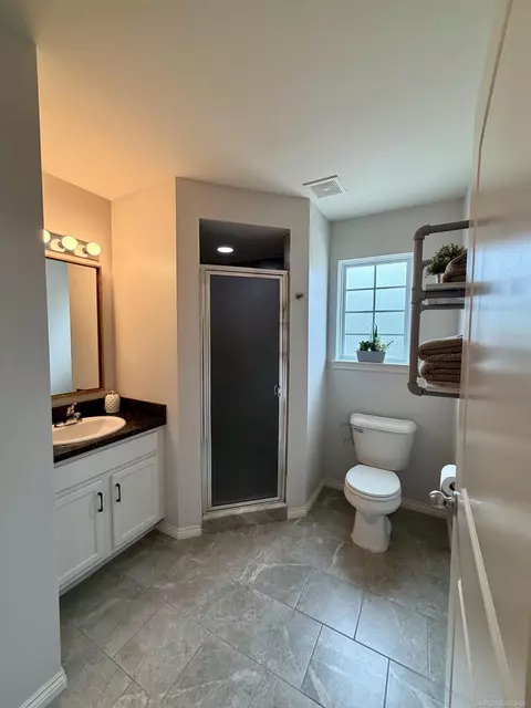 Bath - 7013 Boulder Pointe, Washington, MI 48094 photo 3 of 3