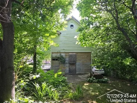 Exterior - 810 Crapo, Flint, MI 48503 photo 1 of 1