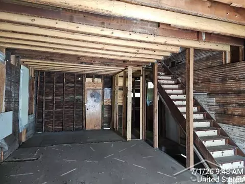 Entry Way - 810 Crapo, Flint, MI 48503 photo 1 of 6