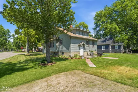 Exterior - 729 Smith, Algonac, MI 48001 photo 6 of 8