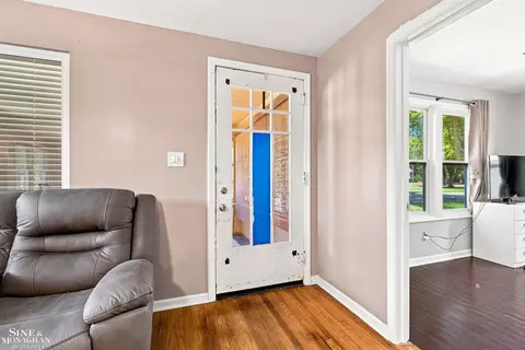 Entry Way - 729 Smith, Algonac, MI 48001 photo 1 of 1