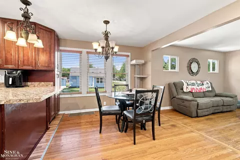 Dining - 729 Smith, Algonac, MI 48001 photo 1 of 2