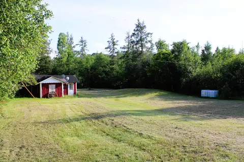 8012 E Gladwin, Harrison, MI 48625 photo 4
