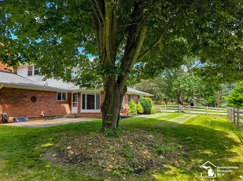 Exterior - 3414 Caroline, Jackson, MI 49203 photo 6 of 6