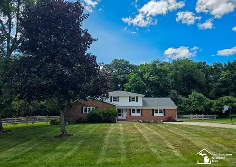 Exterior - 3414 Caroline, Jackson, MI 49203 photo 2 of 6