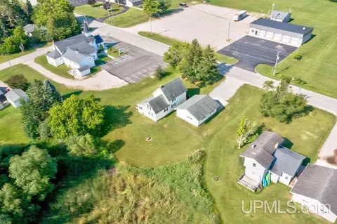 View/Area - 4316 D, Bark River, MI 49807 photo 1 of 2