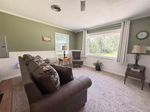 Living - 10167 W Richardson, Harrison, MI 48625 photo 3 of 6