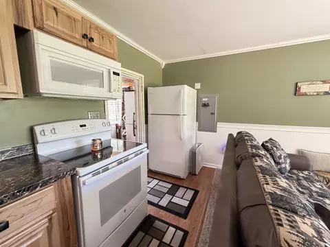 Kitchen - 10167 W Richardson, Harrison, MI 48625 photo 4 of 4