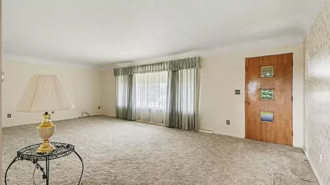 Living - 1013 S Farley, Munger, MI 48747 photo 1 of 2