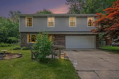 1815 Kelly, Saginaw, MI 48604
