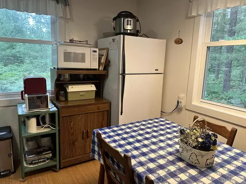 Kitchen - 107 Haglund, Ishpeming, MI 49849 photo 2 of 2