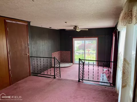 Living - 306 Genesee, Owosso, MI 48867 photo 2 of 2