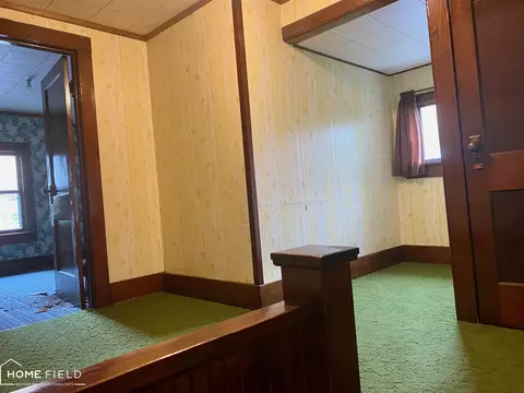Entry Way - 306 Genesee, Owosso, MI 48867 photo 2 of 4