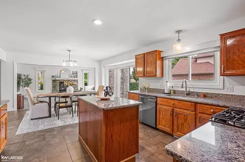 Kitchen - 19773 Prince, Macomb, MI 48044 photo 1 of 3
