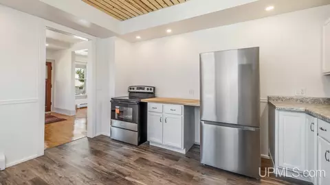 Kitchen - 1413 S 3rd, Escanaba, MI 49829 photo 2 of 2