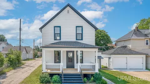 Exterior - 1413 S 3rd, Escanaba, MI 49829 photo 1 of 1