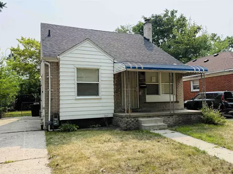 17690 Hoover, Detroit, MI 48205