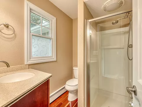 Bath - 250 E Temperance, Temperance, MI 48182 photo 1 of 10