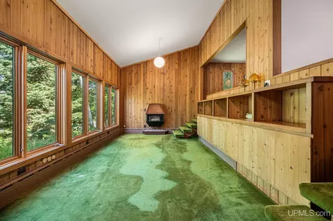 Living - 770 Mather, Ishpeming, MI 49866 photo 1 of 19