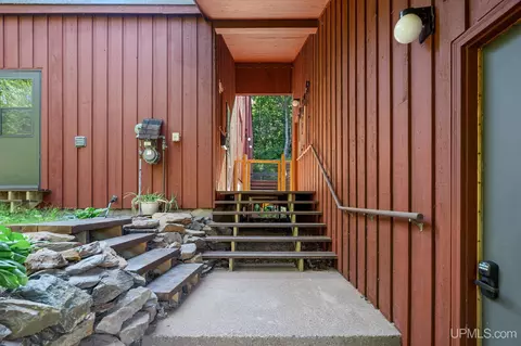 Exterior - 770 Mather, Ishpeming, MI 49866 photo 2 of 6