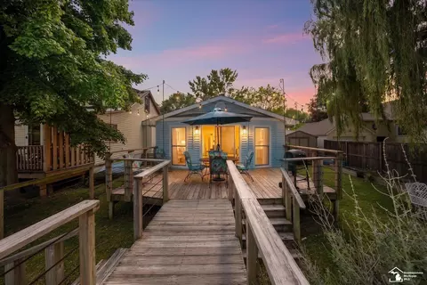 5557 Frey, Newport, MI 48166