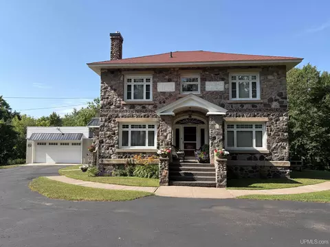 613 N 2nd, Hurley, WI 54534
