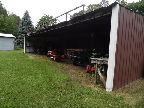 Exterior - 4245 Cassidy, Gladwin, MI 48624 photo 15 of 29