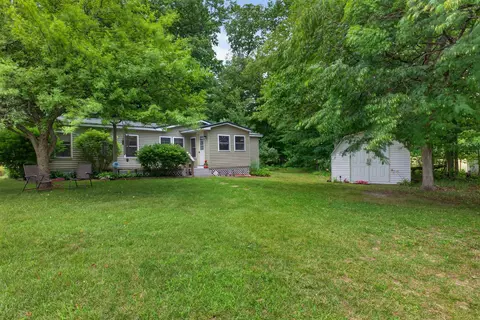 Exterior - 4245 Cassidy, Gladwin, MI 48624 photo 2 of 29