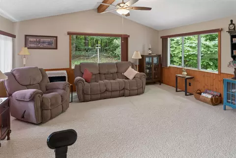 Living - 4245 Cassidy, Gladwin, MI 48624 photo 1 of 1
