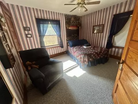 Bedroom - 300 W Maple, Gladwin, MI 48624 photo 3 of 4