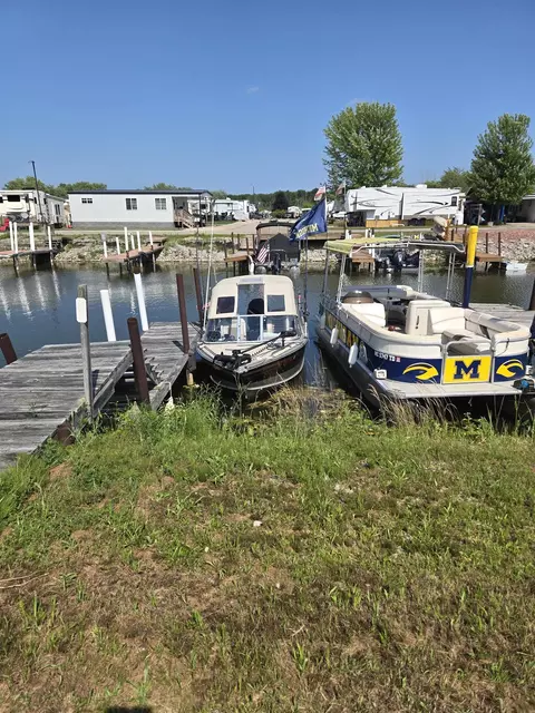 Exterior - 831 S Main UNIT 213, Au Gres, MI 48703 photo 2 of 4