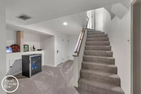 Entry Way - 90 Colonial, Grosse Pointe Shores, MI 48236 photo 5 of 5