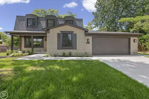 39713 Chaffer, Clinton Township, MI 48038