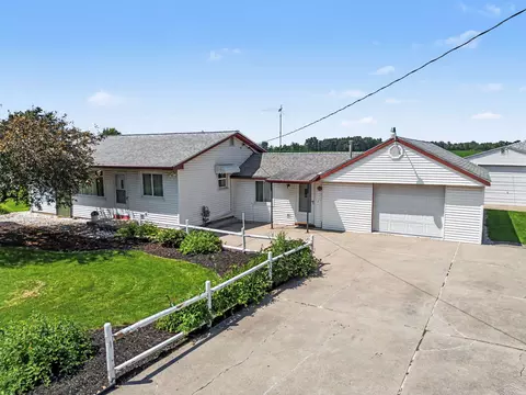 1530 W Beaver, Auburn, MI 48611