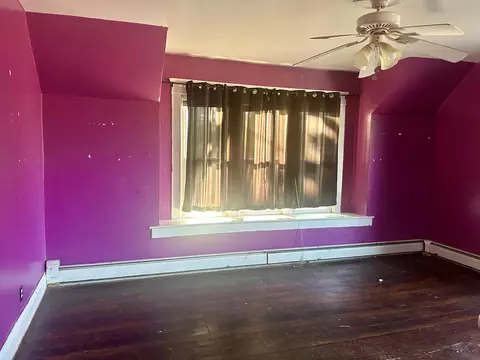Bedroom - 420 E Cedar, Standish, MI 48658 photo 3 of 3