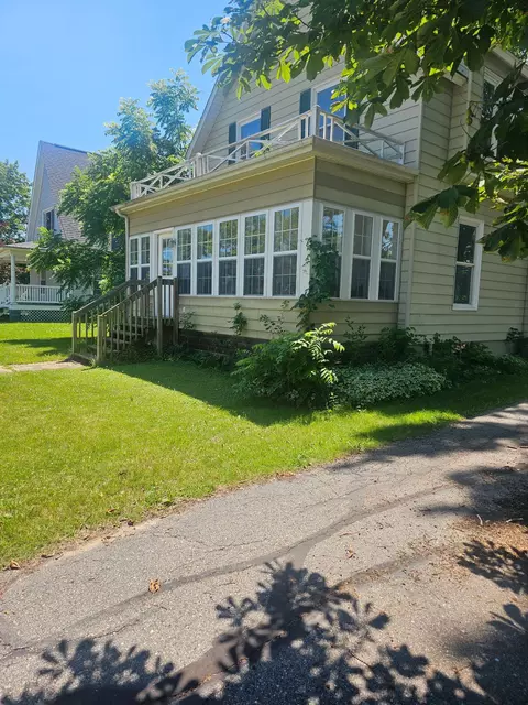 420 E Cedar, Standish, MI 48658 photo 3